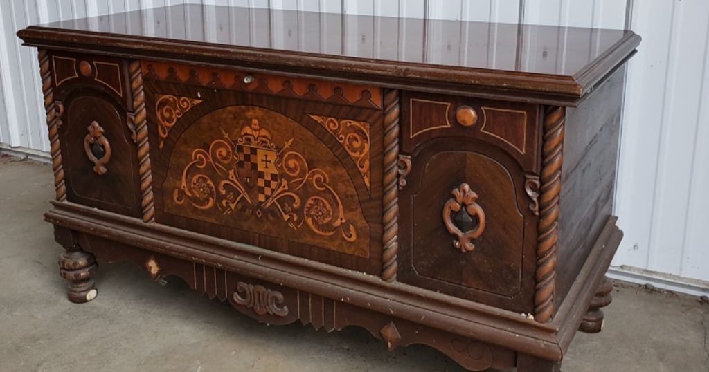 Lane Vermont Chests